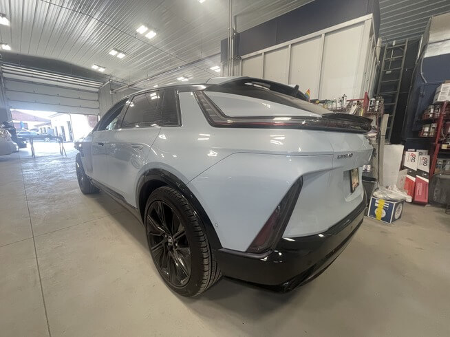 Amwell Auto Body